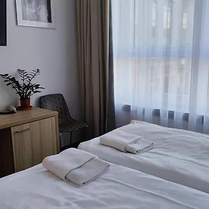 Mini Akord Hotel
